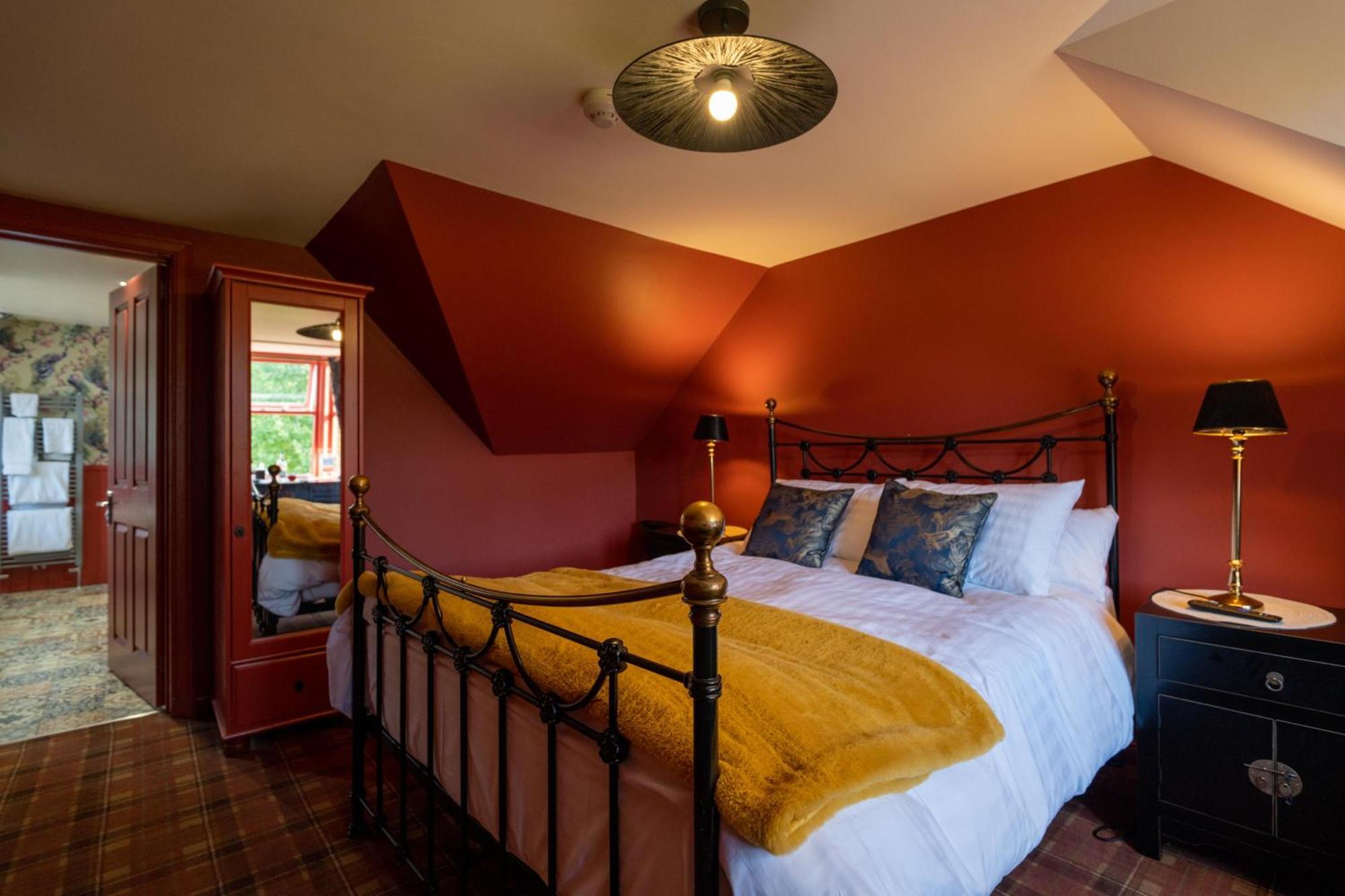 The Mash Tun Hotel Aberlour Bagian luar foto